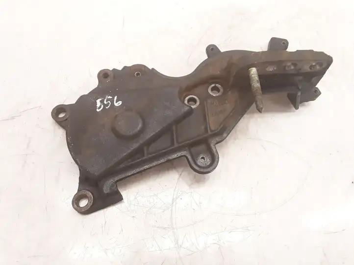 Toyota Corolla E120 E130 (2004 - 2007) 123150G010 Кронштейн двигателя — фото 1