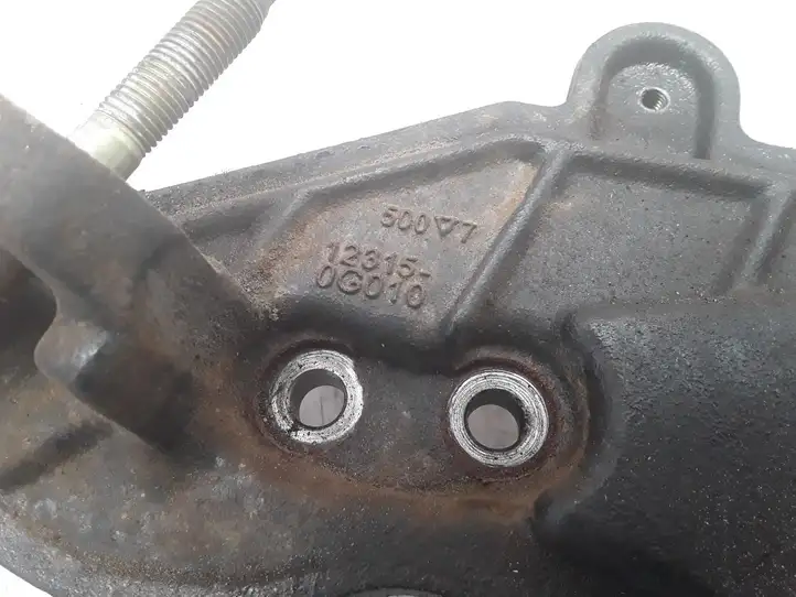 Toyota Corolla E120 E130 (2004 - 2007) 123150G010 Кронштейн двигателя — фото 6