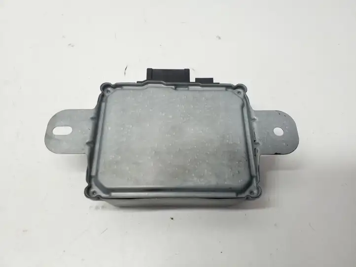Opel Antara (2011 - 2017) Блок GSM — фото 3