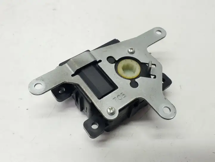 Toyota Avensis T270 (2009 - 2012) 0638000920PLS Двигатель задвижки потока воздуха — фото 2