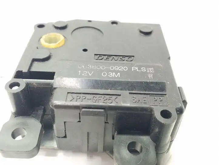 Toyota Avensis T270 (2009 - 2012) 0638000920PLS Двигатель задвижки потока воздуха — фото 3