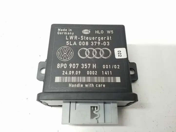 Audi A6 S6 C6 4F (2008 - 2011) 5LA00837903 Блок управления светом — фото 4