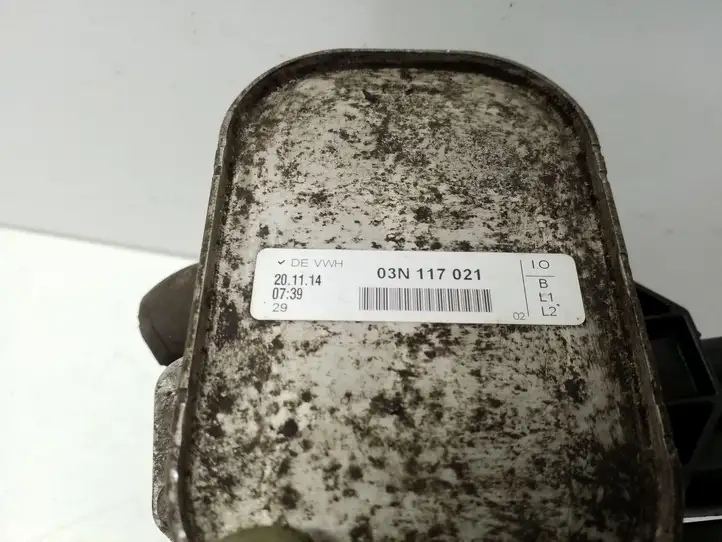 Volkswagen Jetta VI (2011 - 2018) 03N117021 Кронштейн масляного фильтра — фото 8