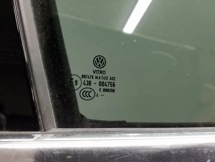 Volkswagen PASSAT B7 USA (2012 - 2016) Дверь — фото 6
