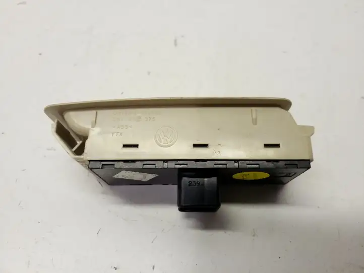 Volkswagen PASSAT B7 USA (2012 - 2016) Кнопка стеклоподъемников — фото 2