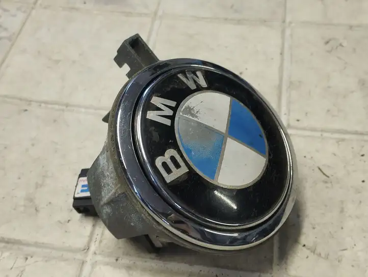 BMW 1 E81 E87 (2004 - 2011) 720793301 Ручка крышки багажника — фото 2