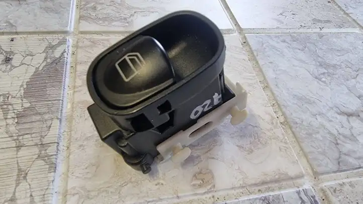 Mercedes-Benz C AMG W203 (2000 - 2007) A2038200210 Блок кнопок стеклоподъемников — фото 2