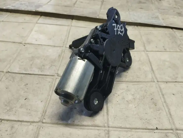 Volvo V50 (2004 - 2008) 0390201823 Двигатель стеклоочистителя заднего стекла — фото 3