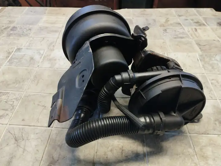 Volkswagen Phaeton (2002 - 2008) 3D0131083D Насос вторичного воздуха — фото 4