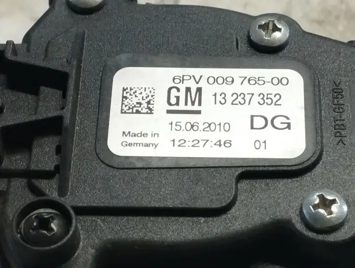 Opel Insignia A (2008 - 2017) 6PV00976500 Педаль акселератора — фото 3