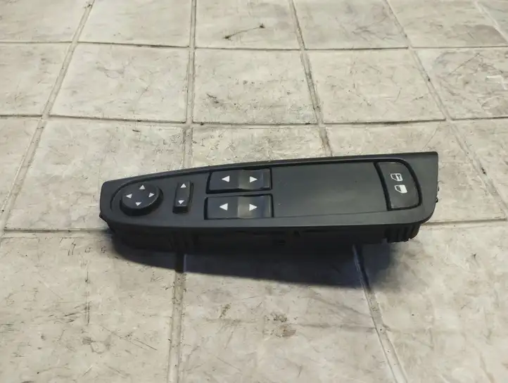 Fiat Stilo (2001 - 2010) B569 Кнопка стеклоподъемников — фото 5