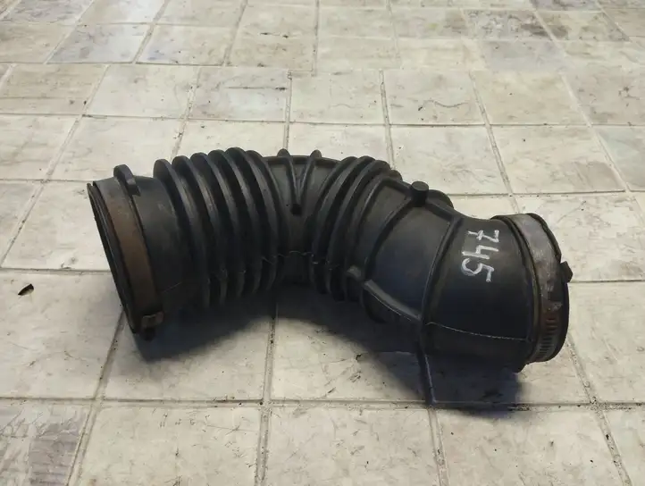 Volvo S60 (2004 - 2010) 08649258 Трубка подачи воздуха — фото 5