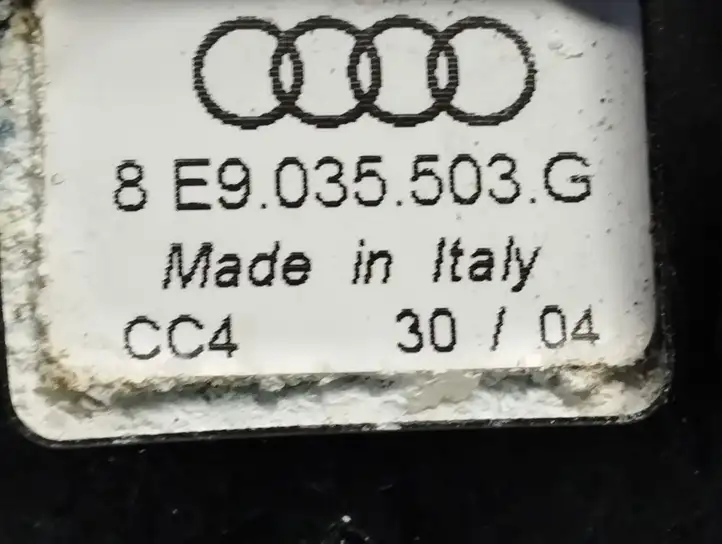 Audi A4 S4 B6 8E 8H (2000 - 2006) 8E9035503G GPS антенна — фото 2