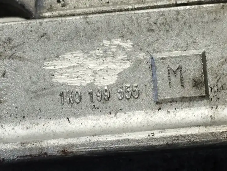 Skoda Octavia Mk2 (1Z) (2004 - 2013) 1K0199555 Опора двигателя — фото 2