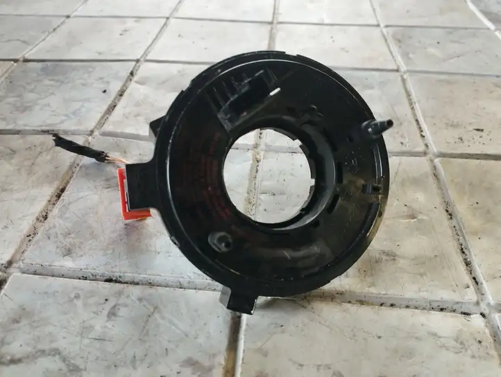 Skoda Octavia Mk1 (1U) (1996 - 2004) 1J0959653E Контактное кольцо SRS — фото 3