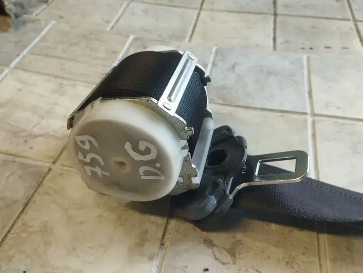 Opel Vectra C (2005 - 2009) 13198578N Задний ремень безопасности — фото 5