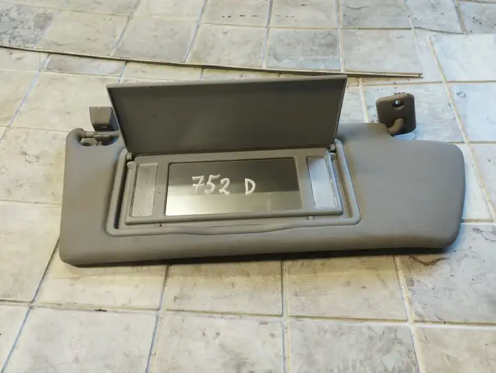 Opel Vectra C (2002 - 2005) 90559995 Солнцезащитный козырек — фото 3