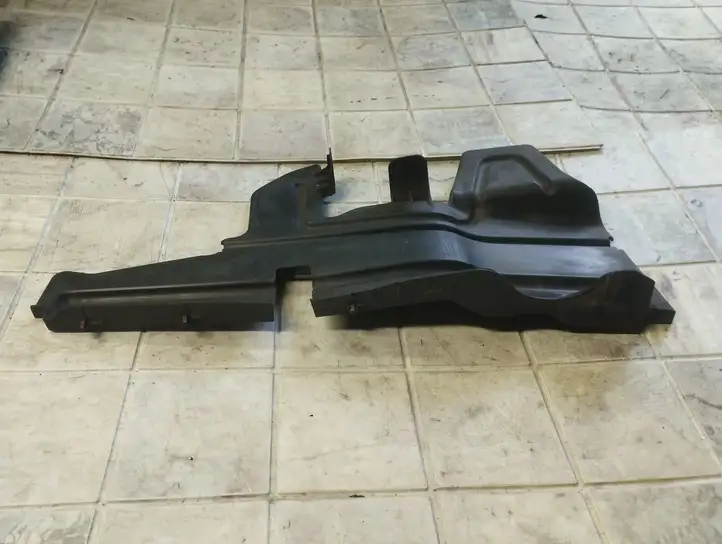 Toyota Corolla Verso AR10 (2004 - 2009) 532860F040 Дефлектор воздуха — фото 1