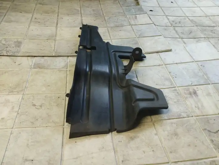 Toyota Corolla Verso AR10 (2004 - 2009) 532860F040 Дефлектор воздуха — фото 3