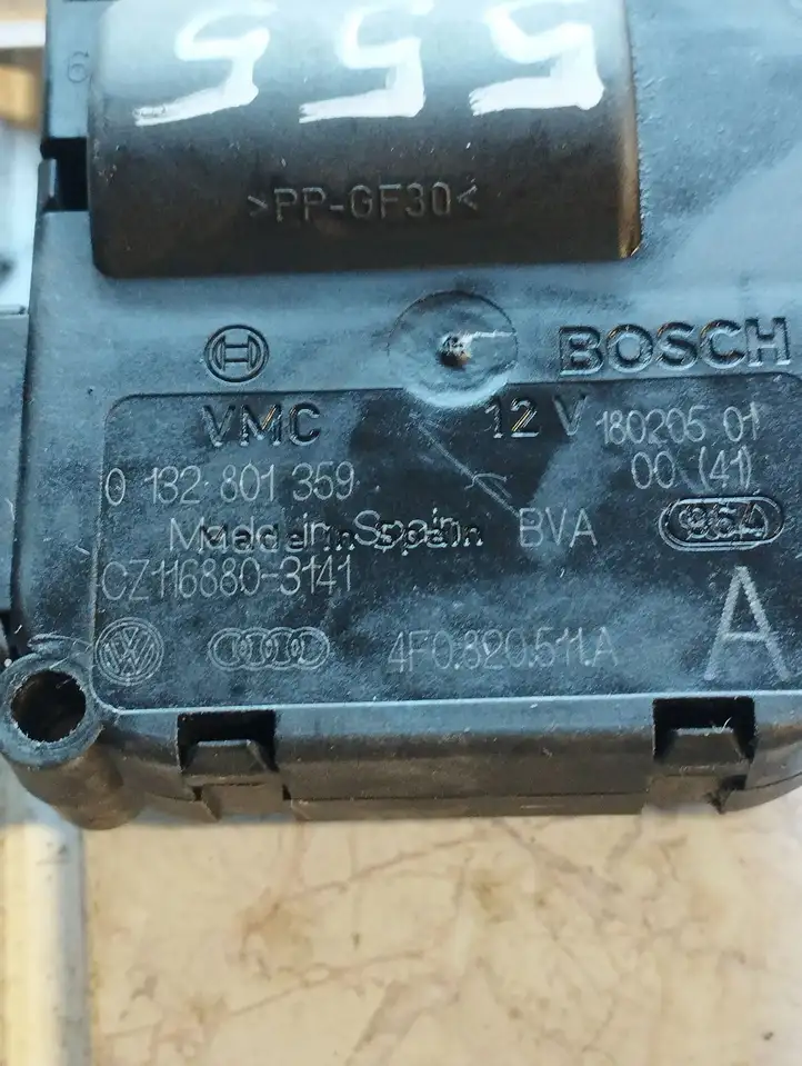 Audi A6 S6 C6 4F (2004 - 2008) 0132801359 Двигатель задвижки потока воздуха — фото 4