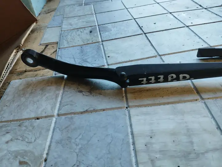 Peugeot 307 CC (2001 - 2005) 9634371280 Рычаг стеклоочистителя — фото 3