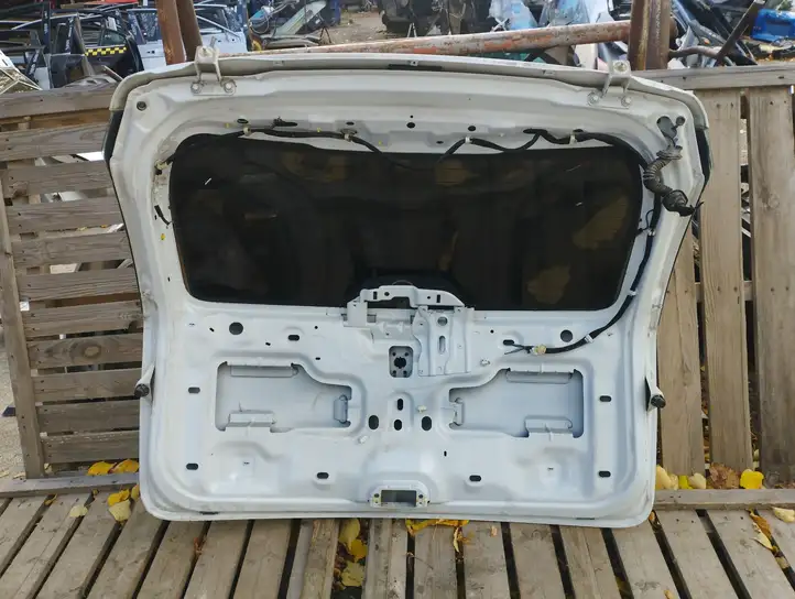 Renault Megane II (2006 - 2008) Крышка багажника — фото 2