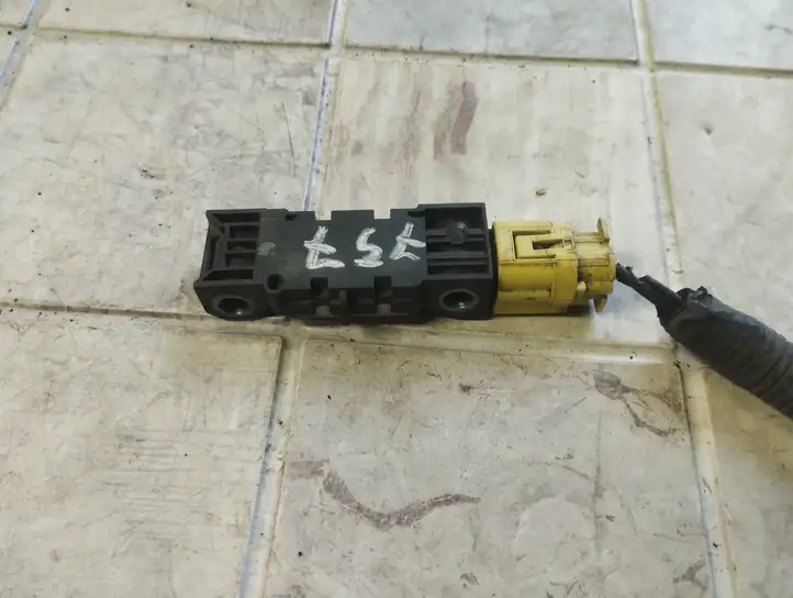 Nissan Note (E11) (2006 - 2014) 0285003019 Датчик удара SRS — фото 1
