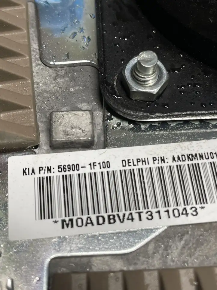 Kia Sportage (2008 - 2010) 569001F100 Подушка безопасности руля — фото 2