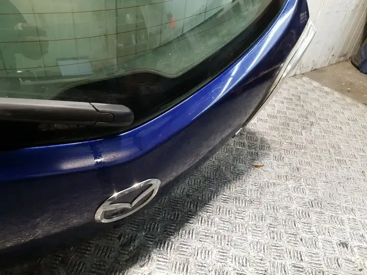 Mazda 3 II (2009 - 2011) Крышка багажника — фото 4