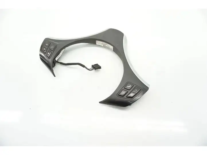 BMW 1 E81 E87 (2004 - 2011) 6769894 Кнопки на рулевом колесе — фото 2