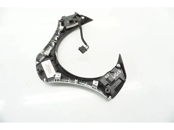 BMW 1 E81 E87 (2004 - 2011) 6769894 Кнопки на рулевом колесе — фото 3