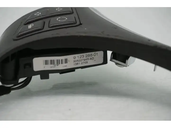 BMW 1 E81 E87 (2004 - 2011) 6769894 Кнопки на рулевом колесе — фото 4