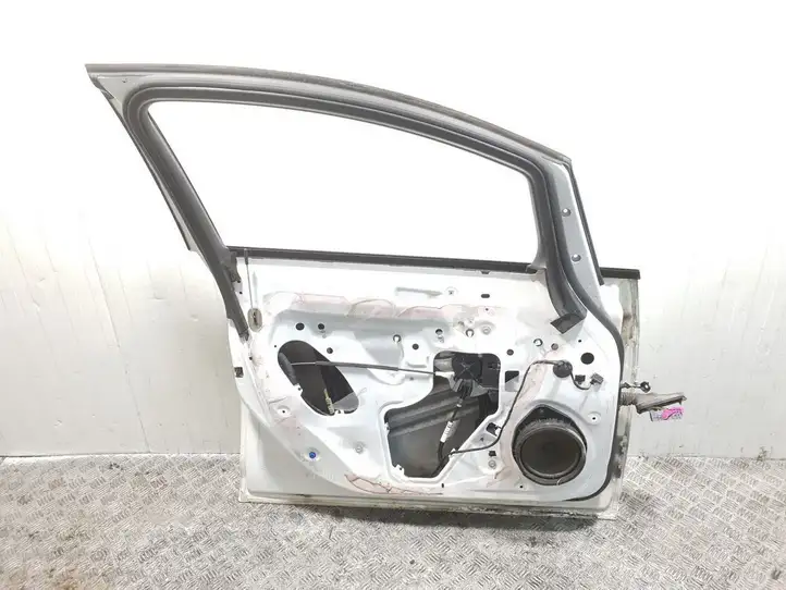 Opel Astra J (2009 - 2012) Дверь — фото 5
