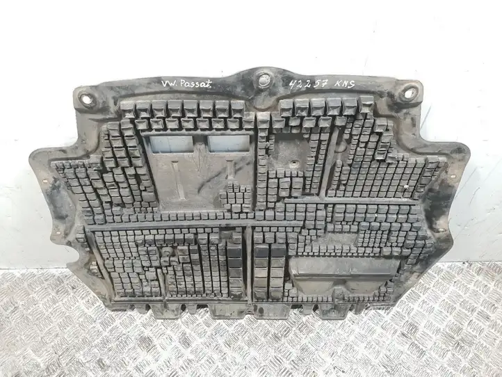 Volkswagen PASSAT B6 (2005 - 2010) 3C0825237H Защита двигателя — фото 3
