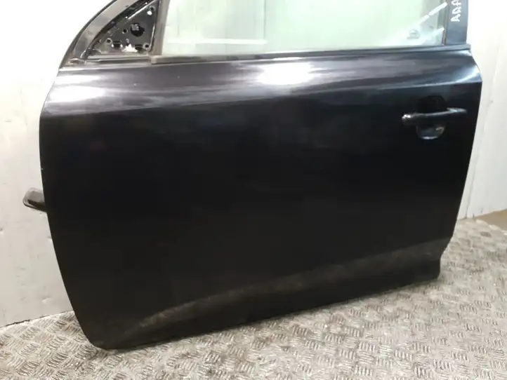 Kia Ceed (2010 - 2012) Дверь — фото 2