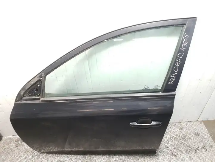Kia Ceed (2010 - 2012) Дверь — фото 4