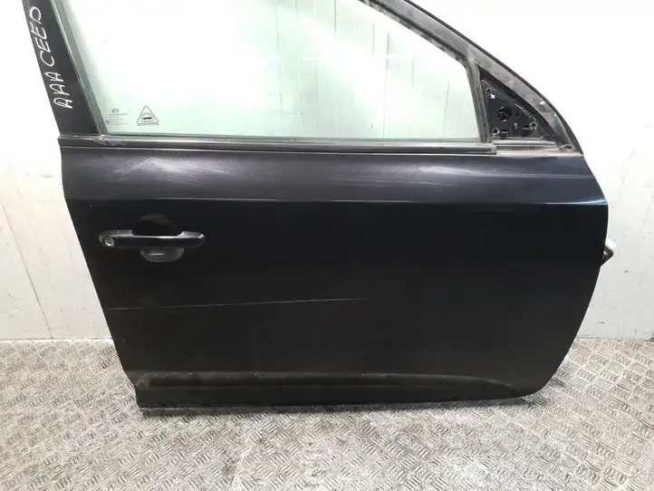 Kia Ceed (2010 - 2012) Дверь — фото 4