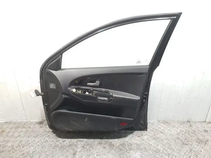 Kia Ceed (2010 - 2012) Дверь — фото 5