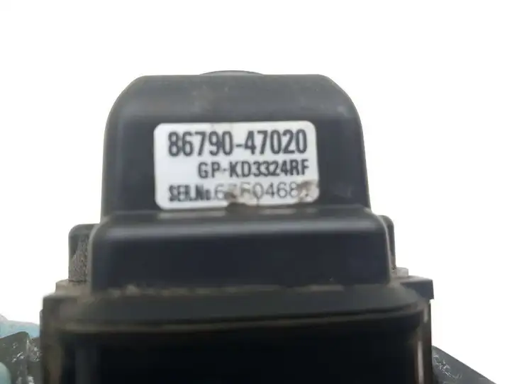 Toyota Prius (XW20) (2003 - 2009) 86790-47020 Видеокамера заднего вида — фото 5