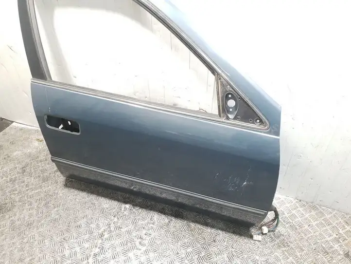Toyota Camry (1996 - 2001) Дверь — фото 3