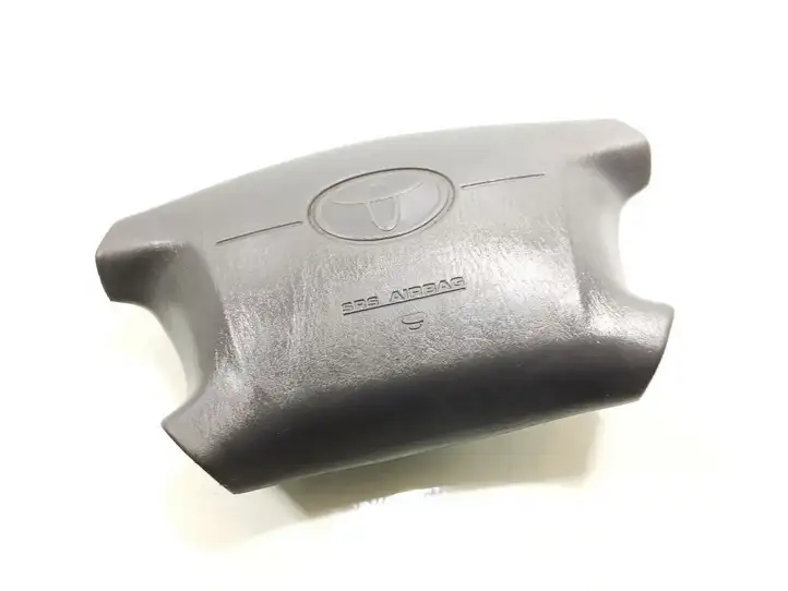 Toyota Camry (1996 - 2001) Подушка безопасности руля — фото 1