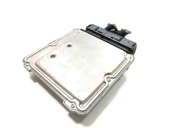 Audi A4 S4 B7 8E 8H (2004 - 2009) 03G906016JA Блок управления двигателем (ЭБУ) — фото 3