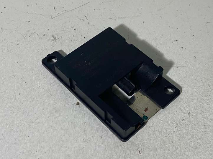 BMW 5 E60 E61 (2004 - 2010)  6928461 Антенна Bluetooth