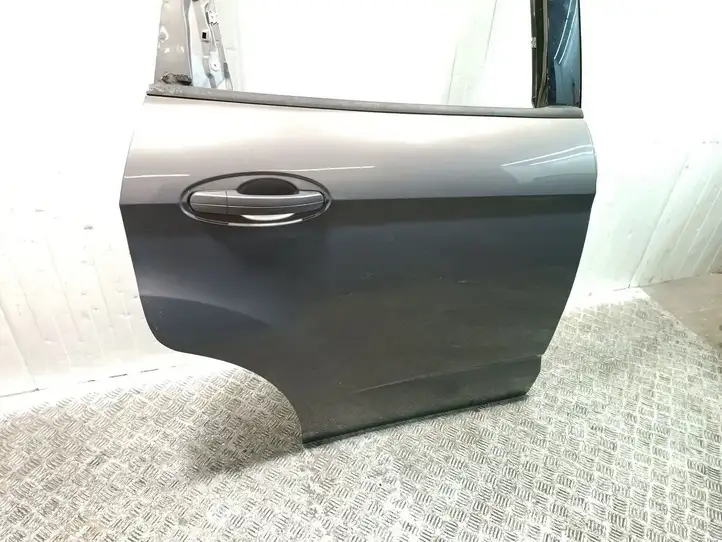 Ford C-MAX II (2010 - 2015) Задняя дверь — фото 3