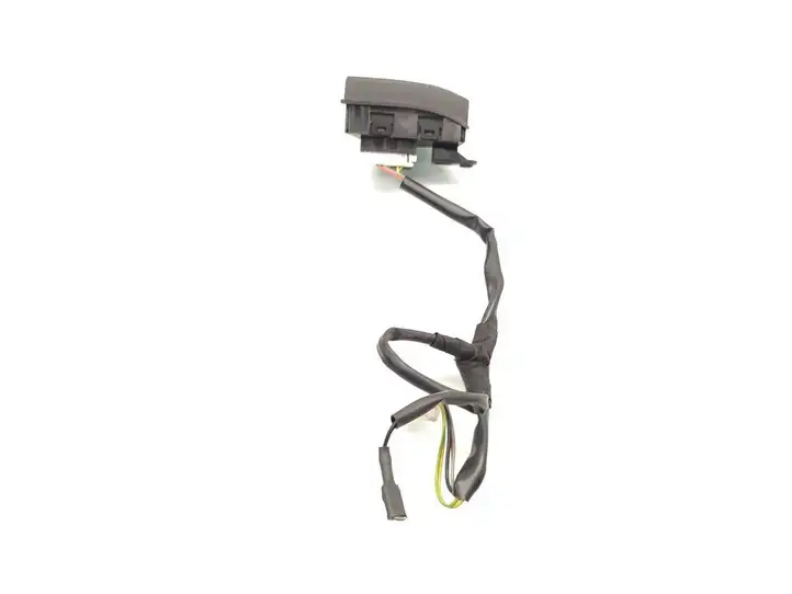 Hyundai i30 (2007 - 2012) 200003371 Кнопки на рулевом колесе — фото 3