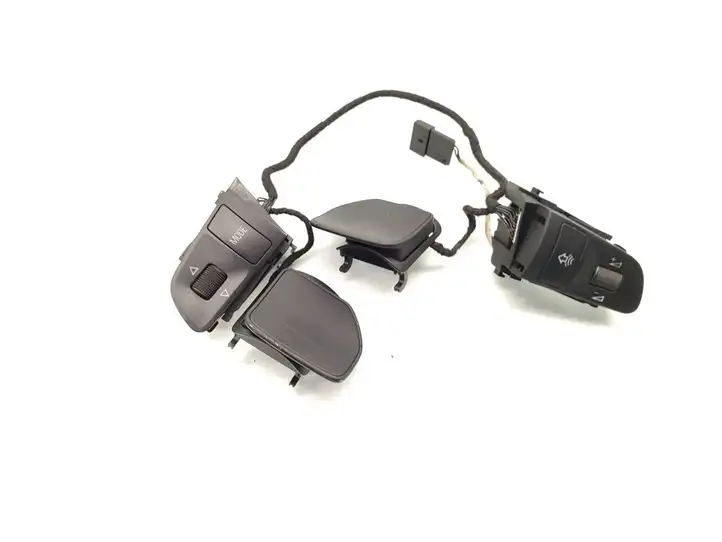 Audi A6 S6 C6 4F (2004 - 2008) 4F0951527 Кнопки на рулевом колесе — фото 1