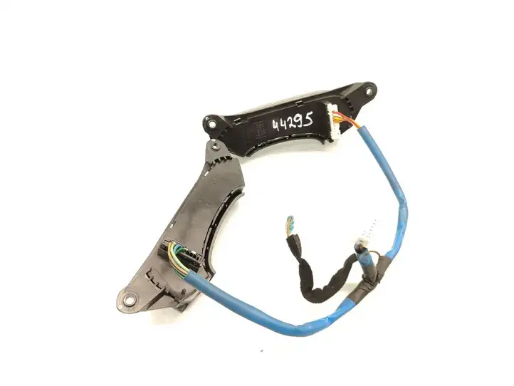 Hyundai Santa Fe (2005 - 2009) 200008508 Кнопки на рулевом колесе — фото 2