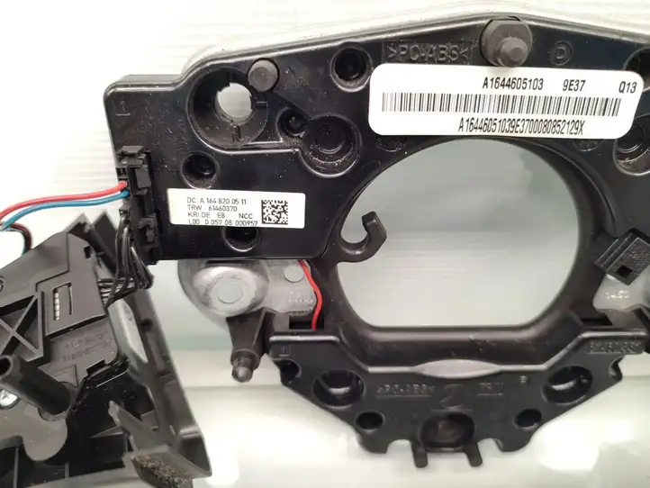 Mercedes-Benz R W251 (2005 - 2013) A1644605103 Кнопки на рулевом колесе — фото 3
