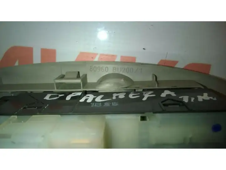 Nissan Almera (2000 - 2006) Кнопка стеклоподъемников — фото 6