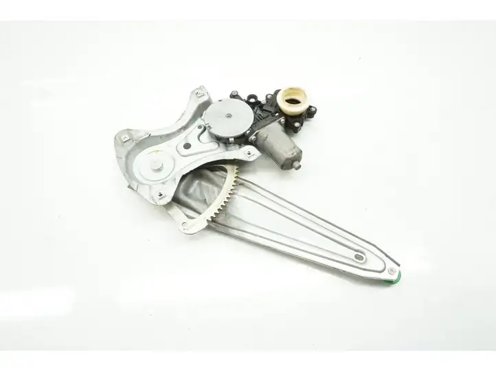 Toyota Avensis T270 (2009 - 2012) 977556-106 Стеклоподъемник задней двери — фото 2